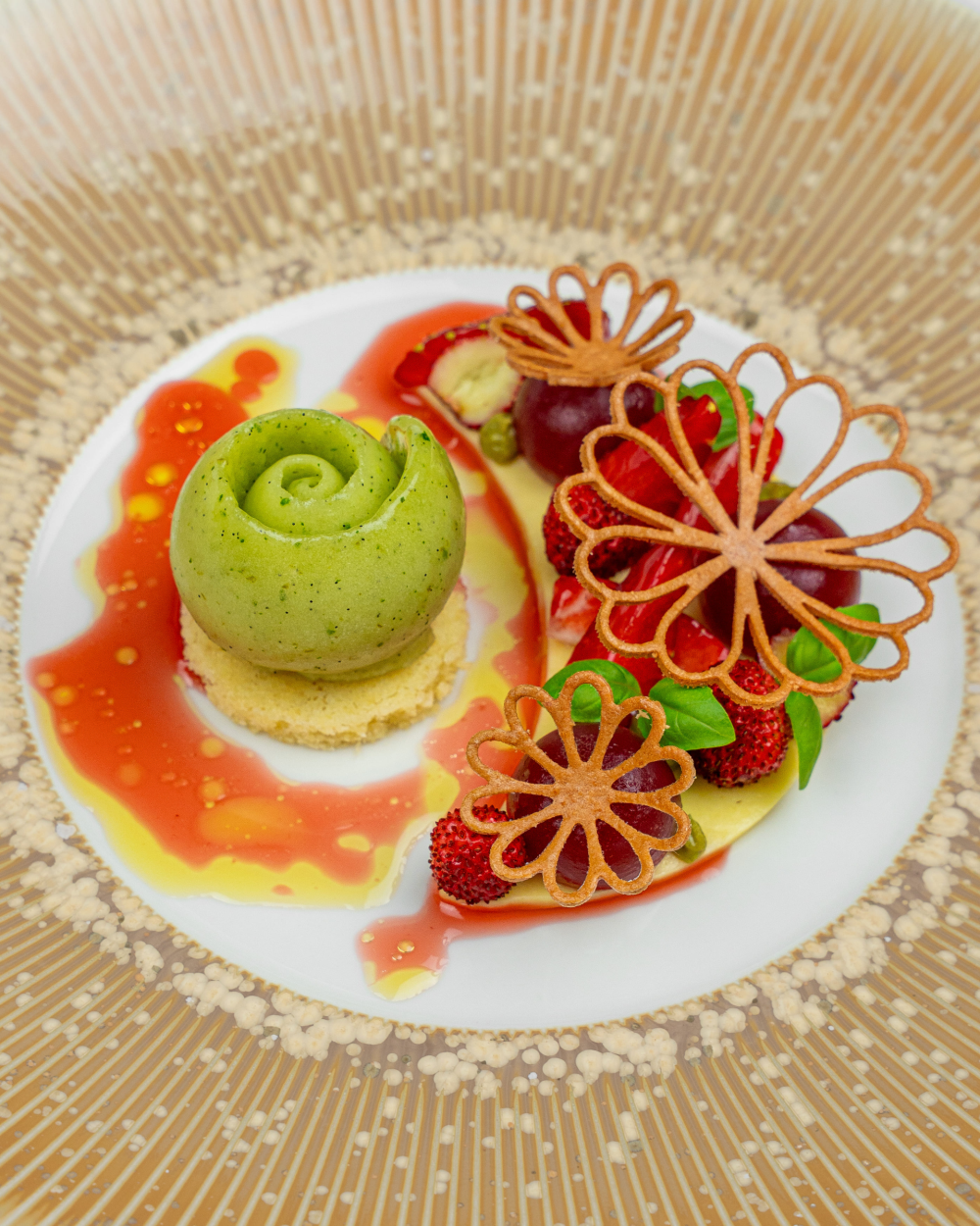 Strawberries with flavors of Provence